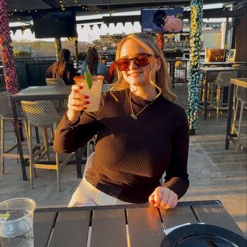 Hide - Cocktail Bars Near Me - Dallas, Texas