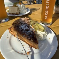 Taun Hövt