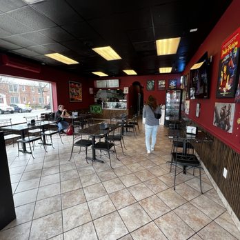 Jon’s Joint - Indoor seating - Burgers Near Me - Arlington, Virginia