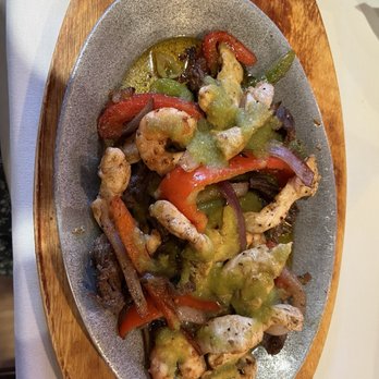 Crabby's Seafood & More - Mixed fajitas. Yummy - Seafood Near Me - Montebello, California