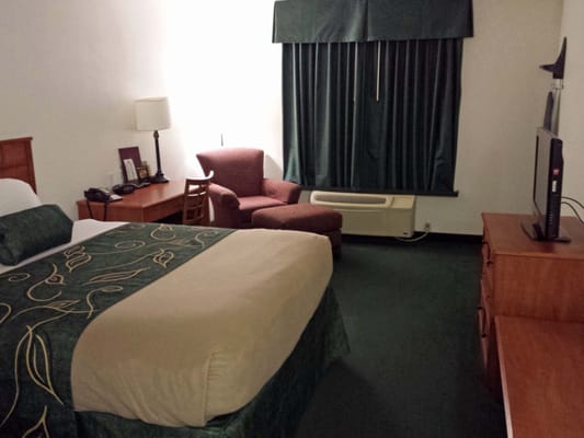 Oak Tree Inn 451 Halligan Dr North Platte Ne Hotels Motels Mapquest