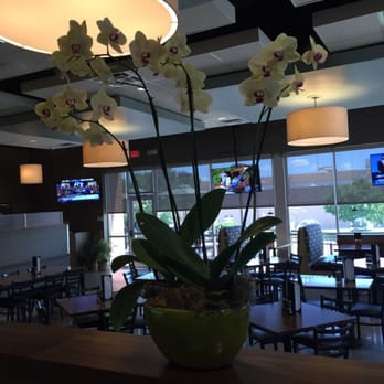 Hy-Vee Market Grille Express - a restaurant with tables and chairs - American Near Me - Lincoln, Nebraska Hy-Vee Market Grille Express - a restaurant with tables and chairs - American Near Me - Lincoln, Nebraska