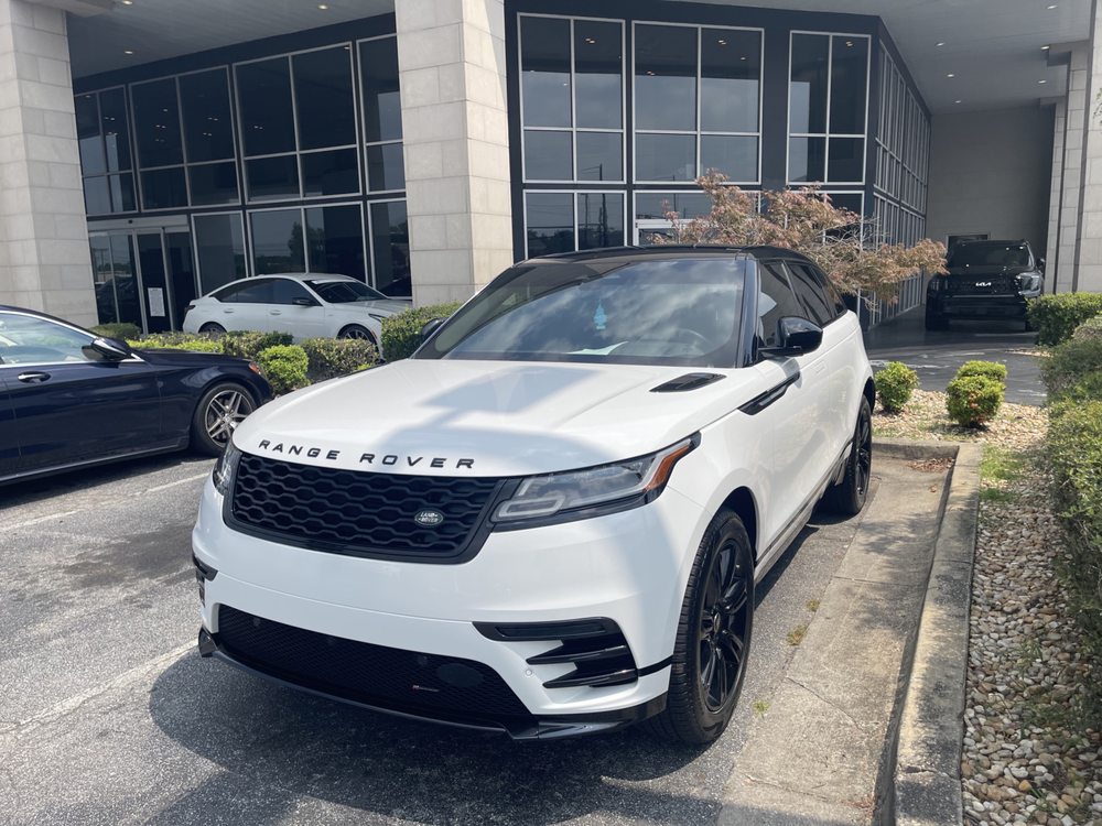 HENNESSY LAND ROVER Updated September 2024 23 Photos & 56
