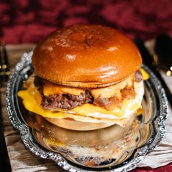 Bangos - Breakfast Burger