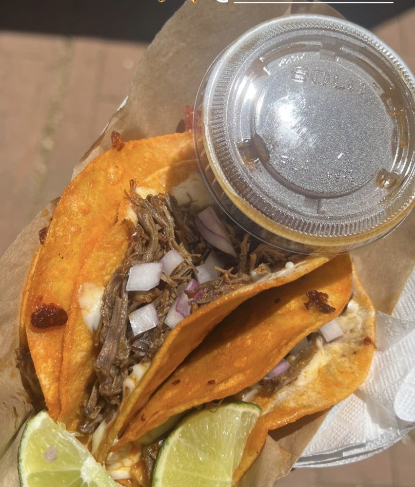 Benito's Taco