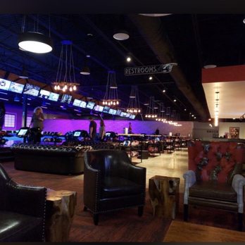 810 Entertainment - A view of the bar to the right and bowling alleys on the left. - Bars Near Me - North Myrtle Beach, South Carolina 810 Entertainment - A view of the bar to the right and bowling alleys on the left. - Bars Near Me - North Myrtle Beach, South Carolina