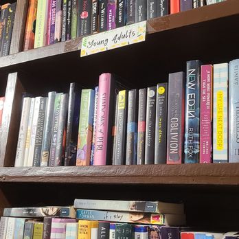 Houston Book Warehouse - Bookstores Near Me - Houston, Texas Houston Book Warehouse - Bookstores Near Me - Houston, Texas