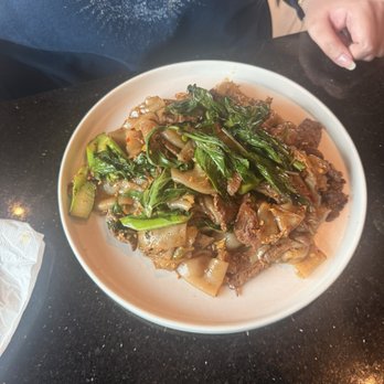 My Home Thai Bistro - Beef Pad See Ew - Thai Near Me - Stafford, Virginia My Home Thai Bistro - Beef Pad See Ew - Thai Near Me - Stafford, Virginia