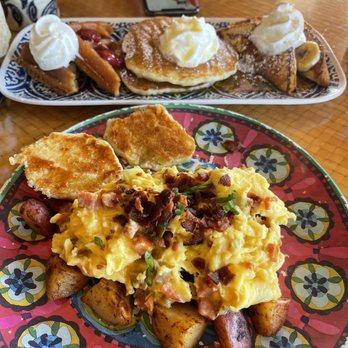 Countryside Cafe - Meat Lovers Scrambler and Walk Through The Country - Breakfast & Brunch Near Me - Waianae, Hawaii Countryside Cafe - Meat Lovers Scrambler and Walk Through The Country - Breakfast & Brunch Near Me - Waianae, Hawaii