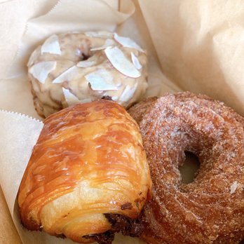 Café Dear Leon - Cafes Near Me - Baltimore, Maryland Café Dear Leon - Cafes Near Me - Baltimore, Maryland