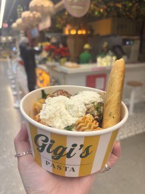 Gigi's Pasta by null