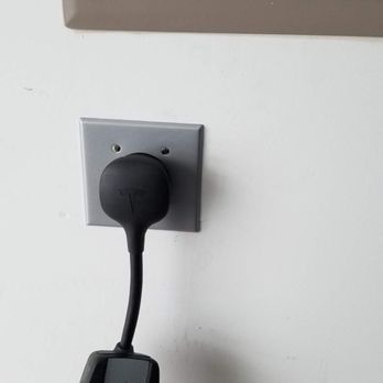Alt Electric - NEMA 14-50 outlet install. - Electricians Near Me - Kent, Washington Alt Electric - NEMA 14-50 outlet install. - Electricians Near Me - Kent, Washington