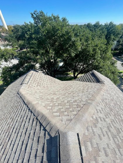 Slide of Roof-Tech