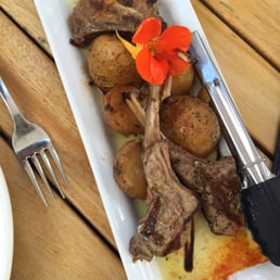 Lamb dish (tapas)