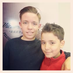 Victor Martínez - 2 hermanos, 2 estilos