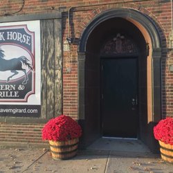 Black Horse Tavern