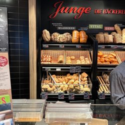 Junge Die Bäckerei