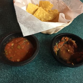 El Tequilla - two bowls of salsa and tortillas - Mexican Near Me - Estherville, Iowa El Tequilla - two bowls of salsa and tortillas - Mexican Near Me - Estherville, Iowa