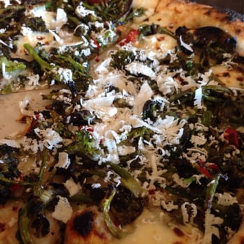 Bantam - Broccoli do cicco pizza with trugole, chili and ricotta. - Pizza Near Me - Santa Cruz, California