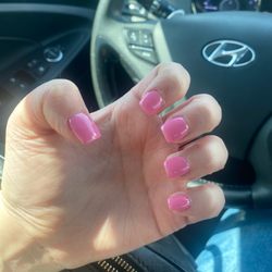 Honey Nails - This is the "good" hand shape wise