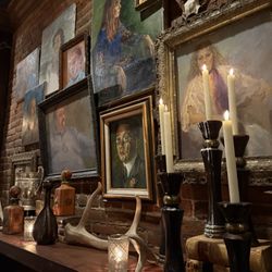 The Devilbiss Room - Room decor