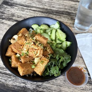 Hawking Bird - Fried Tofu Bowl - Asian Fusion Near Me - Oakland, California Hawking Bird - Fried Tofu Bowl - Asian Fusion Near Me - Oakland, California