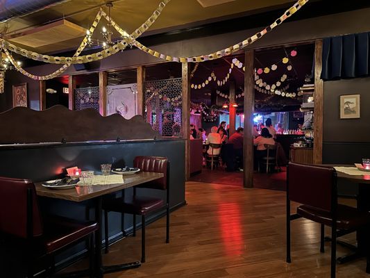 FET-FISK restaurant + bar by null