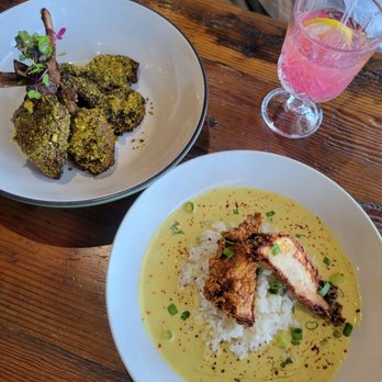Finch - Fried chicken curry was delicious, chicken crisp and tasty plus the sauce was really good creamy with a lil kick - American Near Me - Wildomar, California