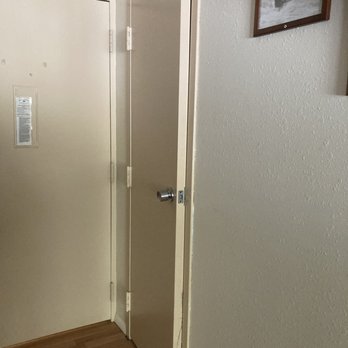 Monarch Mountain Lodge - Closet door doesn't close. - Hotels Near Me - Salida, Colorado Monarch Mountain Lodge - Closet door doesn't close. - Hotels Near Me - Salida, Colorado