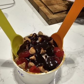 Mixter Nitrogen Creamery + Coffee - Ice Cream & Frozen Yogurt Near Me - Jacksonville, Florida