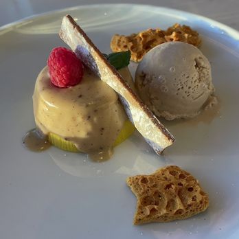360 Restaurant - Butterscotch Flan - Canadian (New) Near Me - Toronto, Ontario