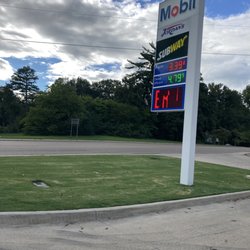 Lovell Service Station / Jordan’s Kwik Stop #61 - Gasoline and diesel price sign