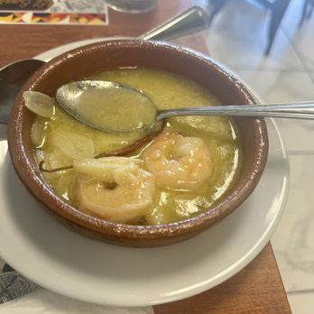 El Espanol Tapas & Market - Gambas al ajillo - Tapas/Small Plates Near Me - Miami, Florida El Espanol Tapas & Market - Gambas al ajillo - Tapas/Small Plates Near Me - Miami, Florida