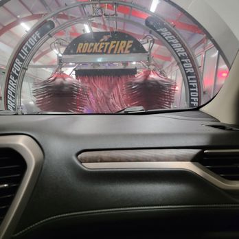 Rocket Wash - Car Wash Near Me - Kenosha, Wisconsin