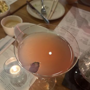 Eleven - Oolong Rouge - Cocktail Bars Near Me - Honolulu, Hawaii