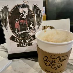 Ange Noir Cafe - Cappuccino
