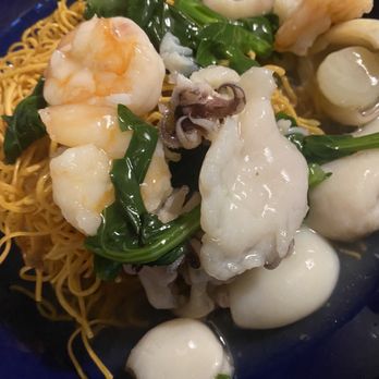 Seafood 45. Seafood with Pan Fried Noodle (half of the order)