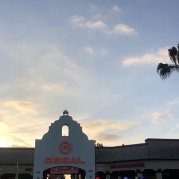 Mountain Mike's Pizza - Just right of the Regal passageway. - Pizza Near Me - Oceanside, California