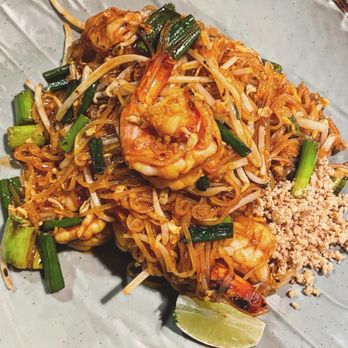 Koracha Thai Restaurant - Pad thai with shrimp - Thai Near Me - Bedford, Texas