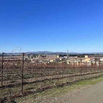 Vino Bello Resort - Resorts Near Me - Napa, California