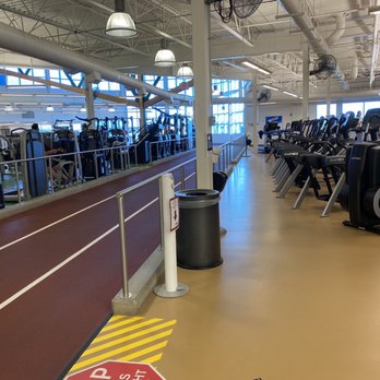 Booster Juice Recreation Centre - Recreation Centers Near Me - Edmonton, Alberta