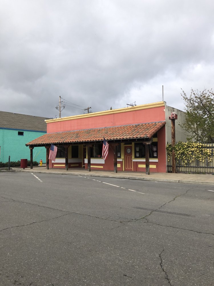 Slide of Bud Lipscomb Roofing