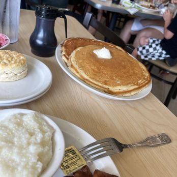 The Toasted Yolk Cafe - Breakfast & Brunch Near Me - Covington, Louisiana The Toasted Yolk Cafe - Breakfast & Brunch Near Me - Covington, Louisiana