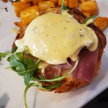 Artisan Eatery - Truffled eggs benedict - New American Near Me - Fort Myers, Florida Artisan Eatery - Truffled eggs benedict - New American Near Me - Fort Myers, Florida