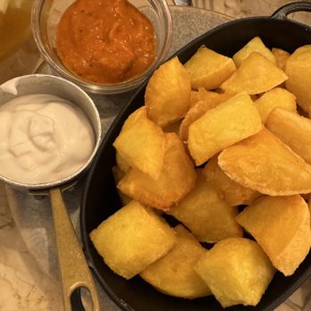 La Taverneta - Crisp Potatoes - Mediterranean Near Me - Barcelona, B