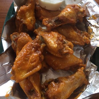 King's Pizza & Grill - Mild Wings - Pizza Near Me - Clearwater Beach, Florida King's Pizza & Grill - Mild Wings - Pizza Near Me - Clearwater Beach, Florida
