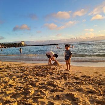 Waikiki Beach - Beaches Near Me Waikiki Beach - Beaches Near Me