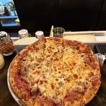 Rocco's Little Chicago - Thin crust sausage and pepperoni - Pizza Near Me - Tucson, Arizona