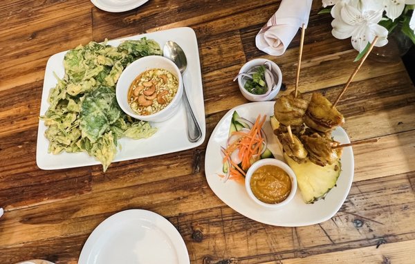 Nittaya’s Little Kitchen by null