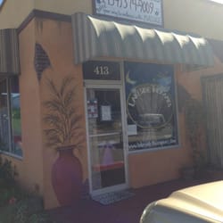 Lakeside Therapies - Outside of building